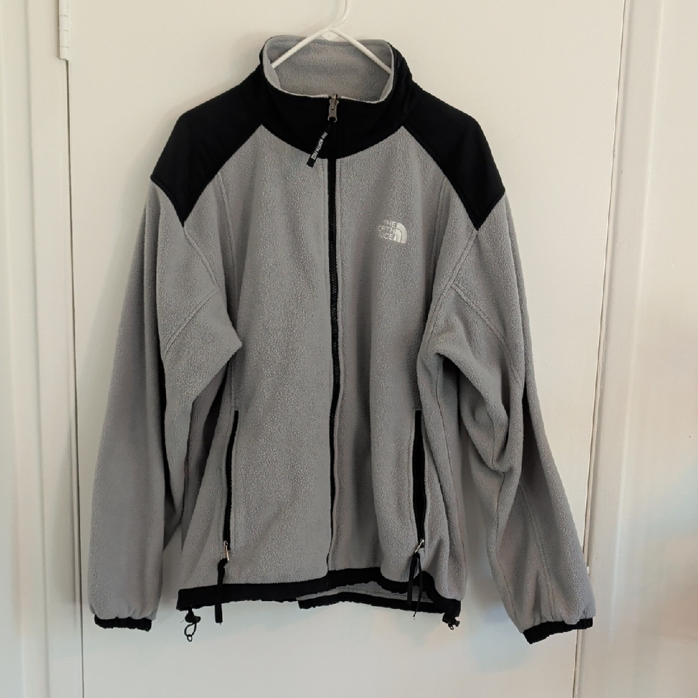 The North Face Men's Large Black and Gray Polartec Fleece Jacket